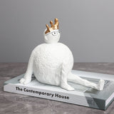 Whimsical King Figurine Sculpture – Modern Abstract Resin Statue with Crown & Glasses for Creative Home Décor - White - 