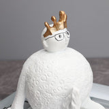 Whimsical King Figurine Sculpture – Modern Abstract Resin Statue with Crown & Glasses for Creative Home Décor - White - 